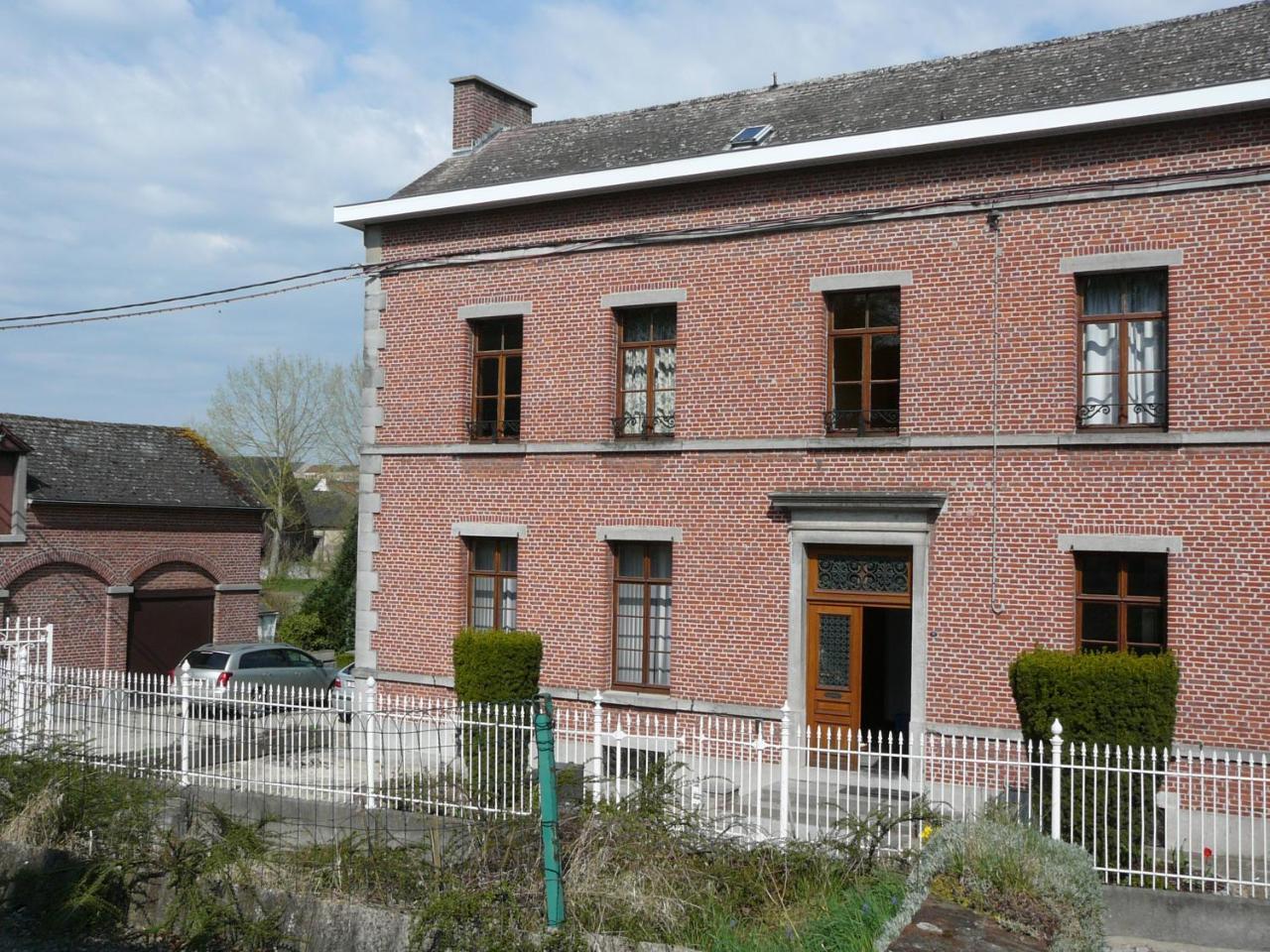 Au Crapaud Charmant Merbes-le-Château Exterior foto